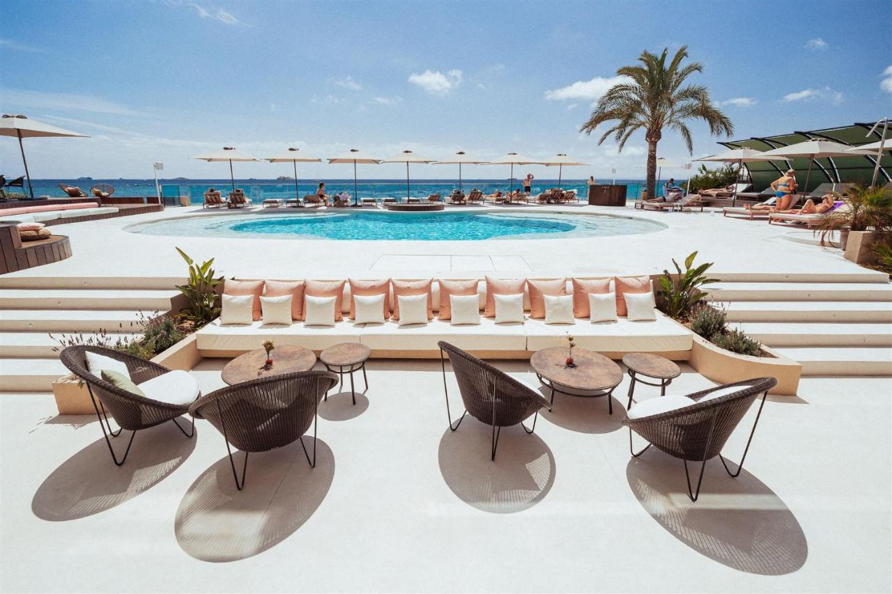 Ama Ibiza (Adults Only) Hotel Playa d'en Bossa Bagian luar foto