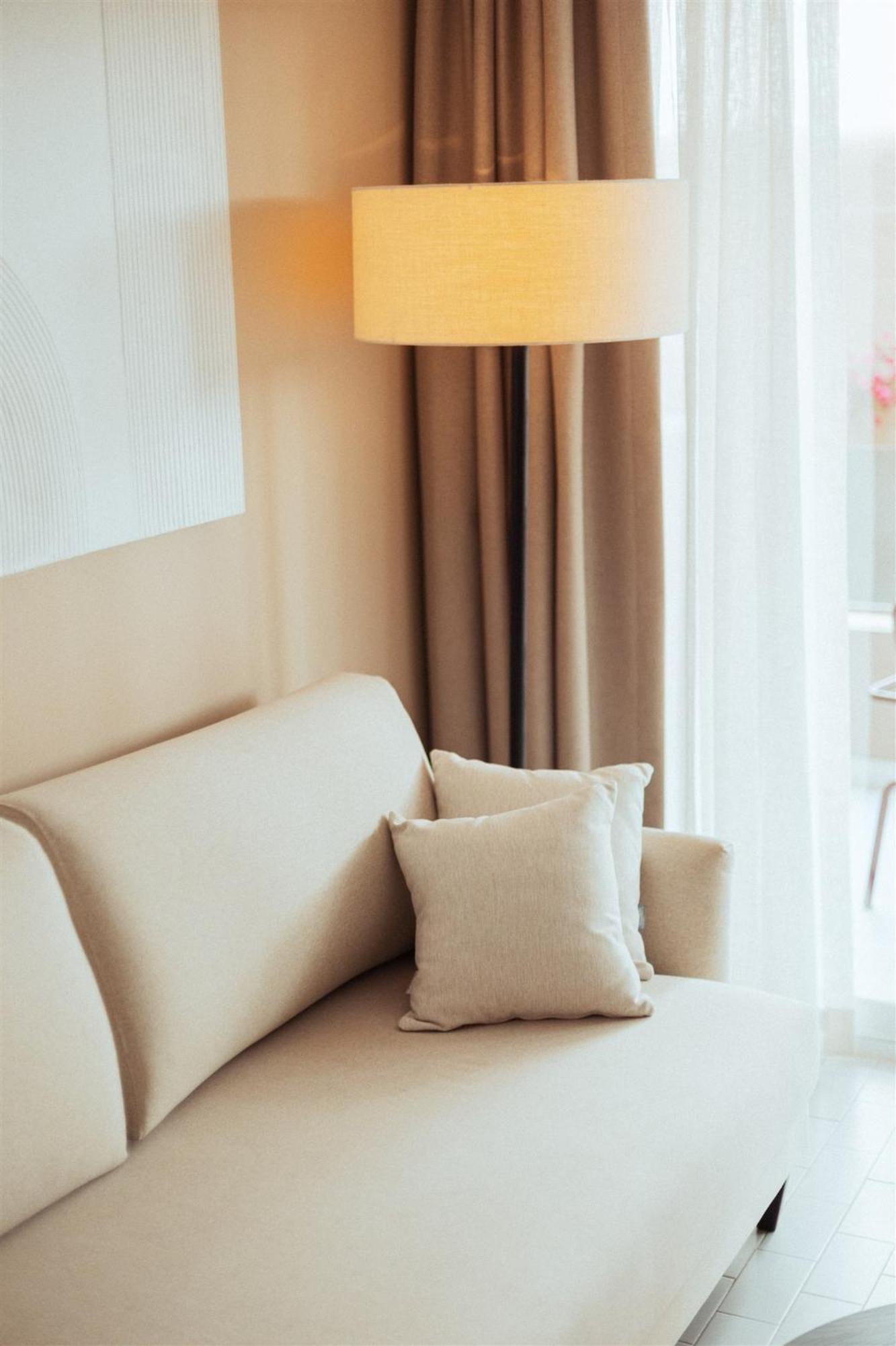 Ama Ibiza (Adults Only) Hotel Playa d'en Bossa Ruang foto