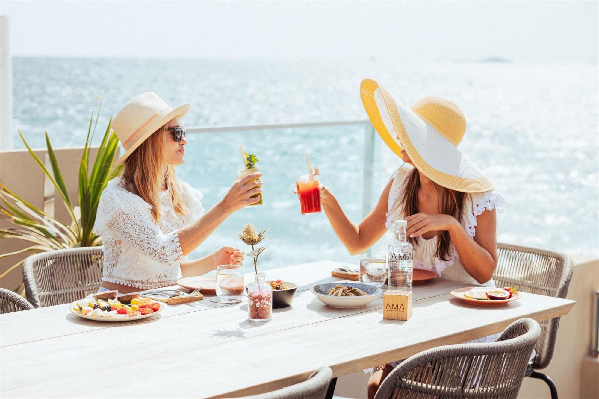 Ama Ibiza (Adults Only) Hotel Playa d'en Bossa Bagian luar foto