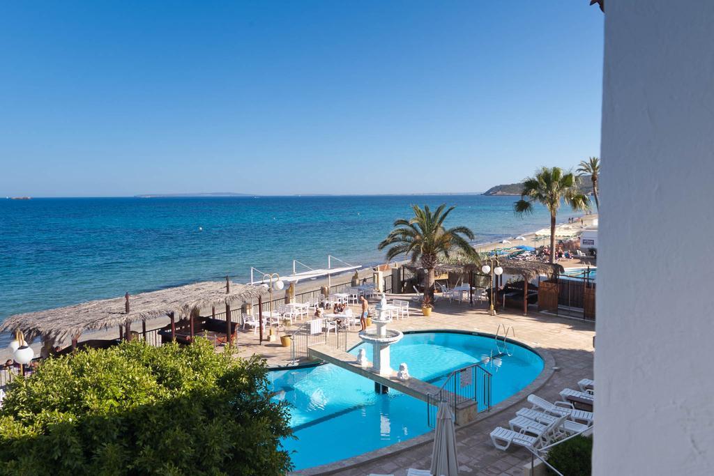 Ama Ibiza (Adults Only) Hotel Playa d'en Bossa Bagian luar foto